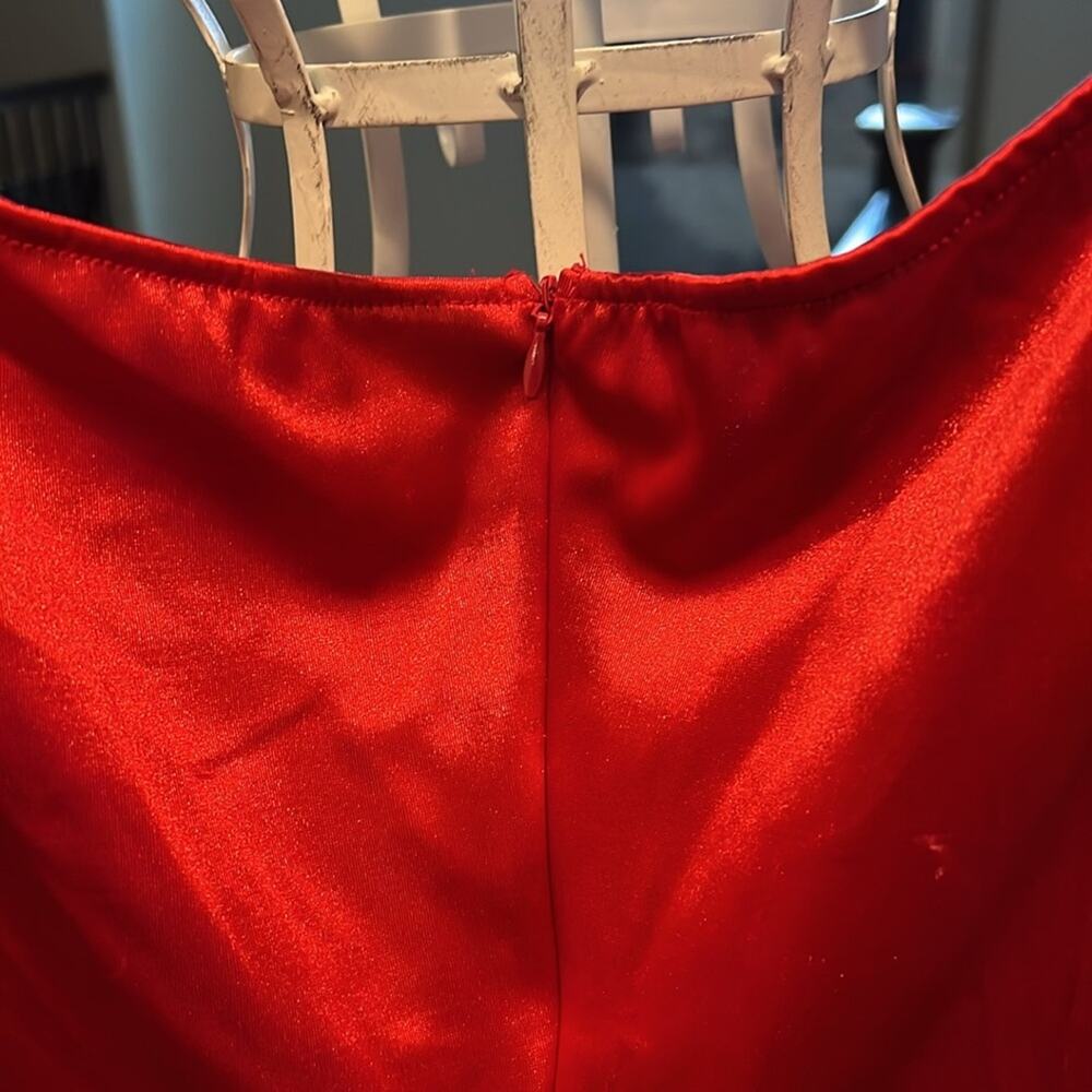 Red Gown EUC Sz XL perfect for Halloween Jessica rabbit red cosplay ball gala - Picture 5 of 6